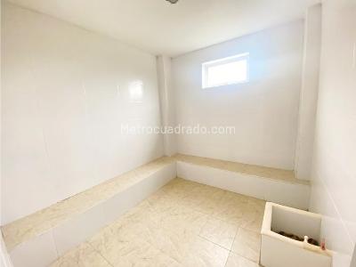 Casa de 5 alcobas en venta en Llanogrande, Rionegro, 1500 m² · foto 17 de 20