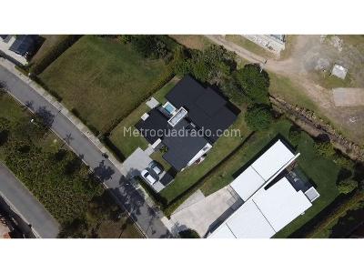 Casa de 4 alcobas en venta en Llanogrande, Rionegro, 600 m² · foto 2 de 17