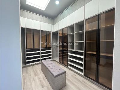 Casa de 4 alcobas en venta en Llanogrande, Rionegro, 600 m² · foto 14 de 17