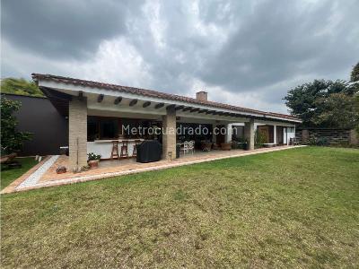 Casa de 4 alcobas en venta en Cabeceras, Rionegro, 430 m² · foto 17 de 17
