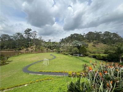 Casa de 4 alcobas en venta en Via San Antonio La Ceja, Rionegro, 850 m² · foto 3 de 20