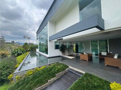 Casa de 4 alcobas en venta en Via San Antonio La Ceja, Rionegro, 850 m² · foto 19 de 20