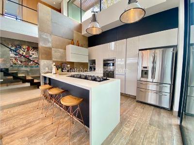 Casa de 4 alcobas en venta en Alto De Las Palmas, Medellín, 400 m² · foto 3 de 20