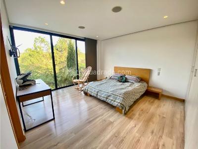Casa de 4 alcobas en venta en Alto De Las Palmas, Medellín, 400 m² · foto 18 de 20