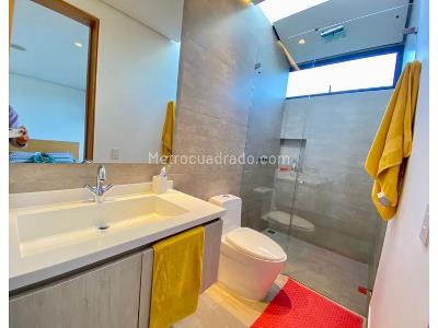 Casa de 4 alcobas en venta en Alto De Las Palmas, Medellín, 400 m² · foto 19 de 20