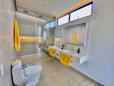 Casa de 4 alcobas en venta en Alto De Las Palmas, Medellín, 400 m² · foto 20 de 20