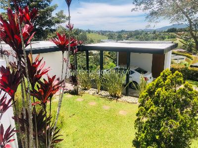Casa de 4 alcobas en venta en Via San Antonio La Ceja, Rionegro · foto 3 de 20