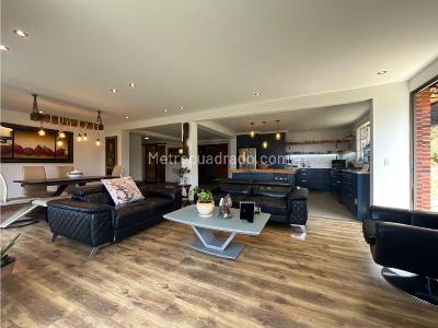 Casa de 4 alcobas en venta en Las Palmas, Medellín, 690 m² · foto 20 de 20