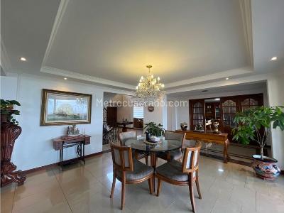 Casa de 4 alcobas en venta en Las Palmas, Medellín, 690 m² · foto 11 de 20