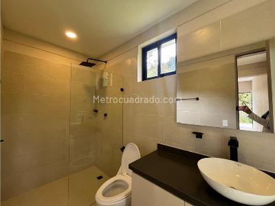 Casa de 3 alcobas en venta en Sajonia, Rionegro · foto 9 de 19
