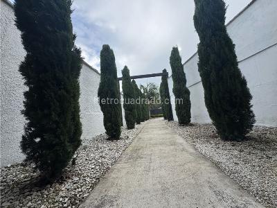 Casa de 4 alcobas en venta en Autopista Med Bog, Rionegro, 1464 m² · foto 6 de 20
