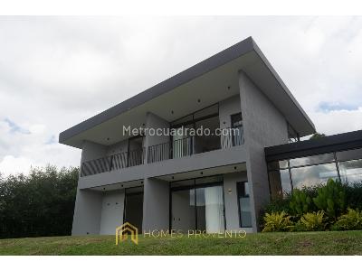 Casa de 3 alcobas en venta en Llanogrande, Rionegro, 450 m² · foto 3 de 20