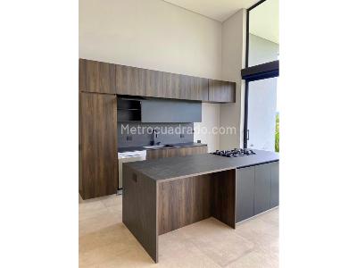 Casa de 3 alcobas en venta en Llanogrande, Rionegro, 450 m² · foto 8 de 20