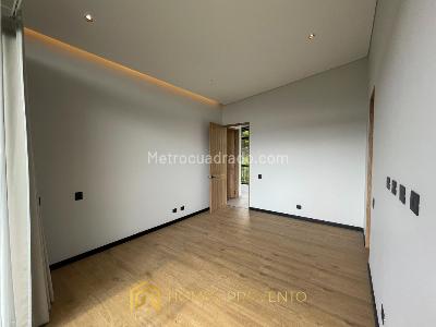 Casa de 3 alcobas en venta en Llanogrande, Rionegro, 450 m² · foto 13 de 20