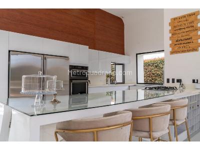 Casa de 4 alcobas en venta en Alto De Las Palmas, Medellín, 1900 m² · foto 6 de 13
