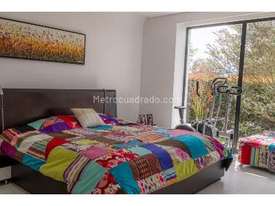Casa de 4 alcobas en venta en Alto De Las Palmas, Medellín, 1900 m² · foto 12 de 13