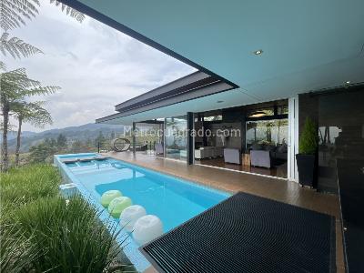 Casa de 4 alcobas en venta en El Tablazo, Rionegro, 600 m² · foto 2 de 19