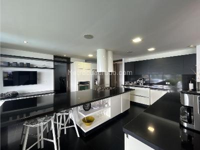 Casa de 4 alcobas en venta en El Tablazo, Rionegro, 600 m² · foto 3 de 19