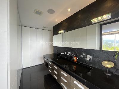 Casa de 4 alcobas en venta en El Tablazo, Rionegro, 600 m² · foto 12 de 19