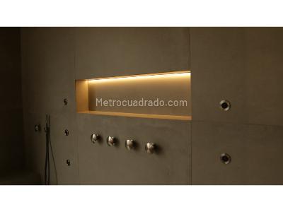 Apartamento de 4 alcobas en venta en El Poblado, Medellín, 800 m² · foto 3 de 20