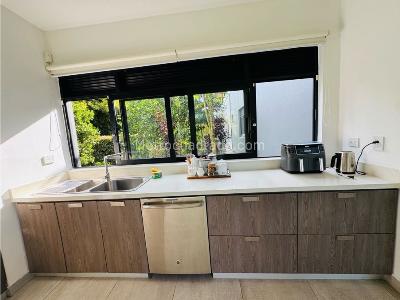 Casa de 5 alcobas en venta en Llanogrande, Rionegro, 900 m² · foto 13 de 20