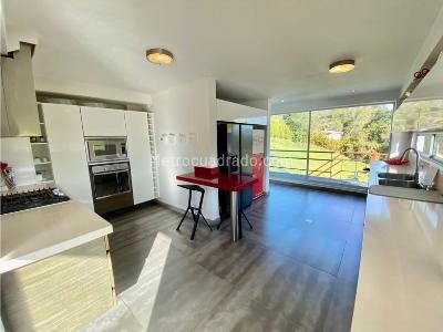 Casa de 5 alcobas en venta en Alto De Las Palmas, Medellín, 920 m² · foto 6 de 20