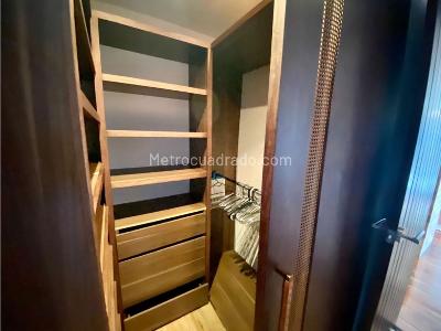 Casa de 5 alcobas en venta en Alto De Las Palmas, Medellín, 920 m² · foto 10 de 20