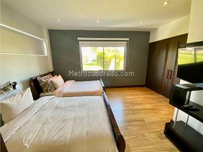 Casa de 5 alcobas en venta en Alto De Las Palmas, Medellín, 920 m² · foto 18 de 20