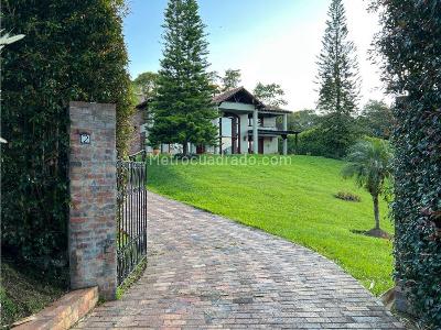Casa de 5 alcobas en venta en Llanogrande, Rionegro, 1500 m² · foto 4 de 20