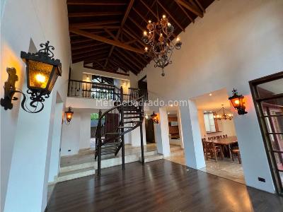 Casa de 5 alcobas en venta en Llanogrande, Rionegro, 1500 m² · foto 11 de 20