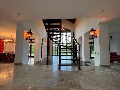 Casa de 5 alcobas en venta en Llanogrande, Rionegro, 1500 m² · foto 14 de 20