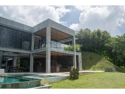 Casa de 4 alcobas en venta en Las Palmas, Medellín · foto 6 de 20