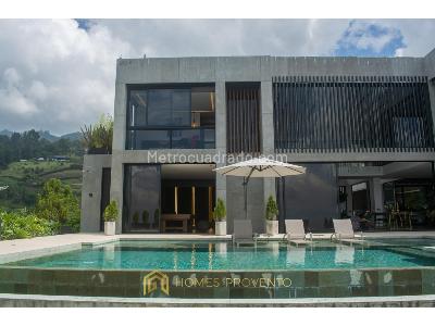 Casa de 4 alcobas en venta en Las Palmas, Medellín · foto 8 de 20