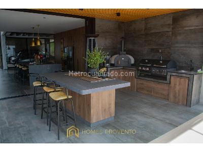Casa de 4 alcobas en venta en Las Palmas, Medellín · foto 18 de 20