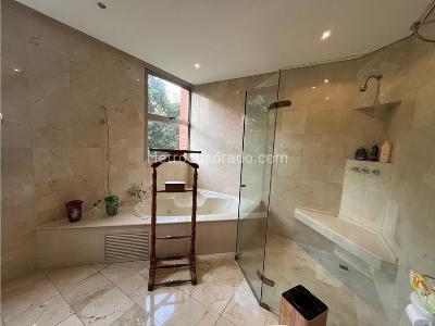Apartamento de 4 alcobas en venta en El Poblado, Medellín, 410 m² · foto 10 de 20