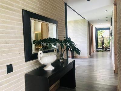 Casa de 5 alcobas en venta en Via Rionegro La Ceja, Rionegro · foto 8 de 20