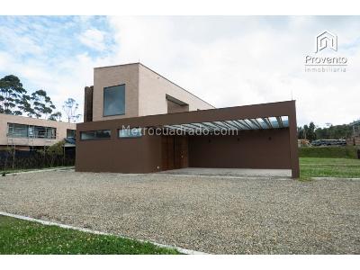 Casa de 4 alcobas en venta en Las Palmas, Medellín, 1773 m² · foto 4 de 14