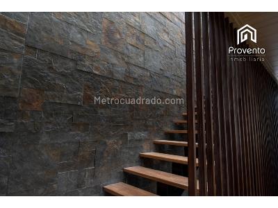 Casa de 4 alcobas en venta en Las Palmas, Medellín, 1773 m² · foto 9 de 14