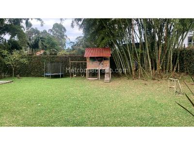Casa de 4 alcobas en venta en Gualanday, Rionegro, 1100 m² · foto 4 de 19