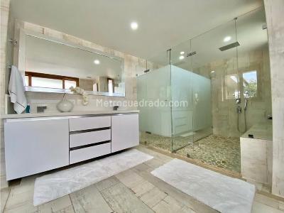 Casa de 4 alcobas en venta en Gualanday, Rionegro, 1100 m² · foto 8 de 19