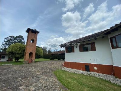 Casa de 5 alcobas en venta en Llanogrande, Rionegro · foto 5 de 10