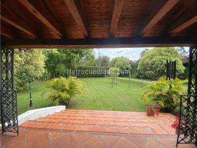Casa de 5 alcobas en venta en Llanogrande, Rionegro · foto 7 de 10