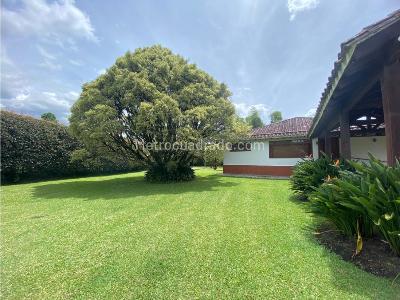 Casa de 5 alcobas en venta en Llanogrande, Rionegro · foto 10 de 10