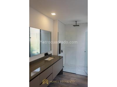 Casa de 3 alcobas en venta en Sajonia, Rionegro, 329 m² · foto 14 de 16