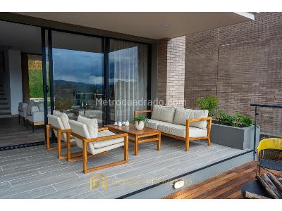 Casa de 3 alcobas en venta en Sajonia, Rionegro, 329 m² · foto 2 de 16