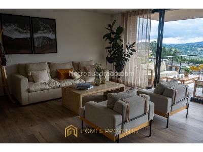 Casa de 3 alcobas en venta en Sajonia, Rionegro, 329 m² · foto 3 de 16