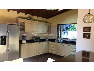 Casa de 2 alcobas en arriendo en Envigado, Medellín, 280 m² · foto 11 de 20