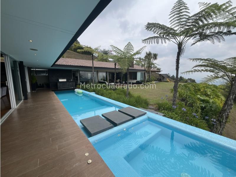 4BR House in El Tablazo (600 m²)