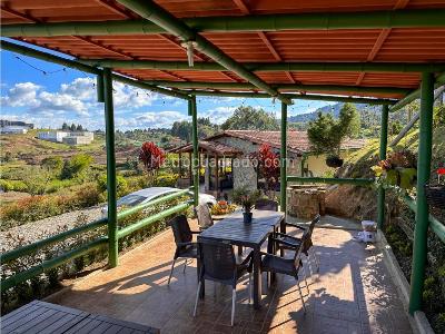 Casa de 3 alcobas en arriendo en Rionegro Guarne, Rionegro, 2000 m² · foto 18 de 20