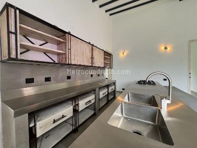Casa en arriendo en Cabeceras, Rionegro · foto 2 de 13